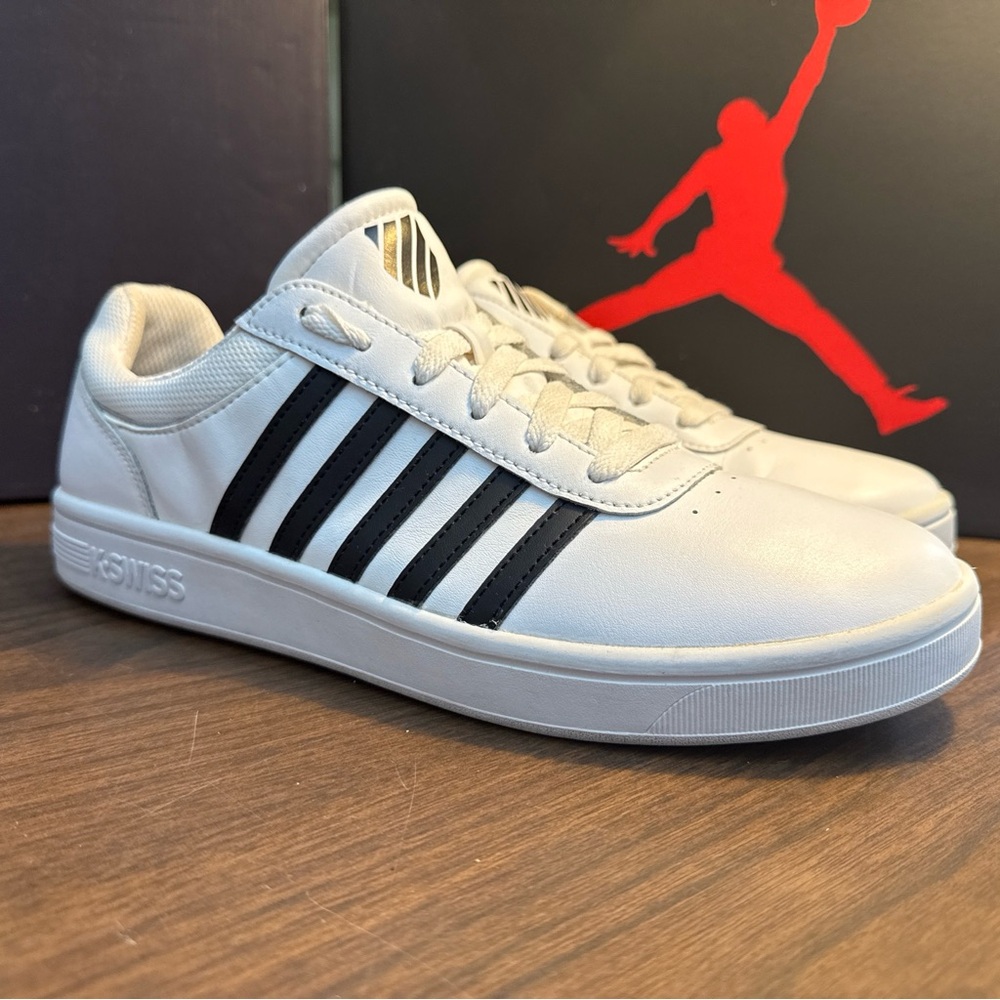 K-Swiss Court Cheswick Size 11 Women’s 95585-102